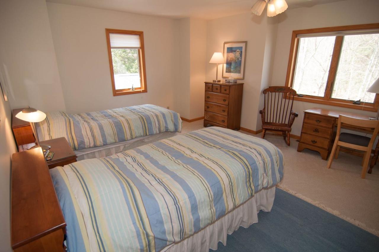 Woodland Pond - thumb 17