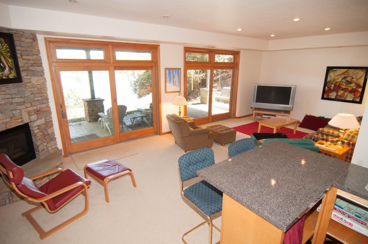 Woodland Pond - thumb 11