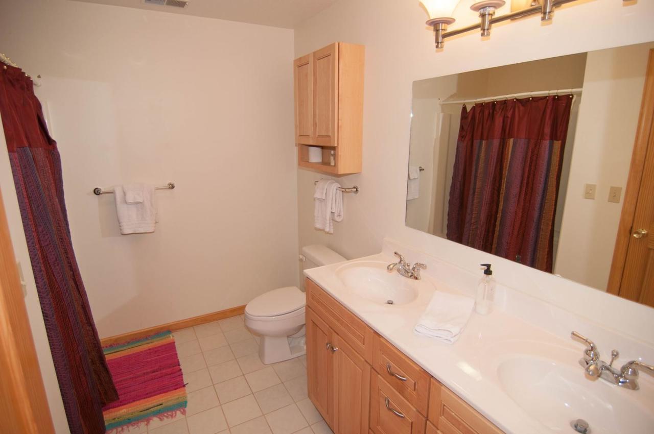 Woodland Pond - thumb 24