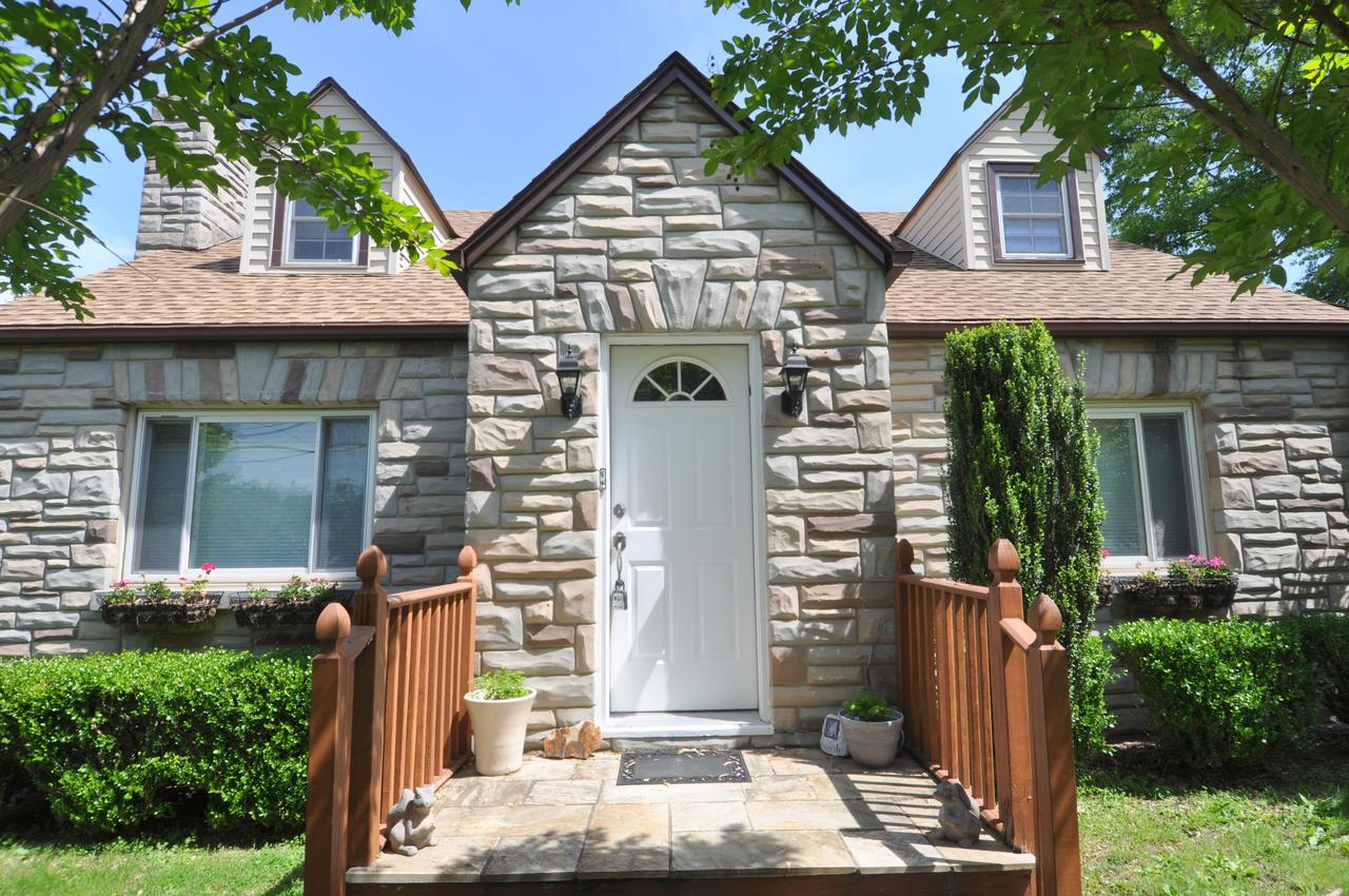 Stonehedge - thumb 1