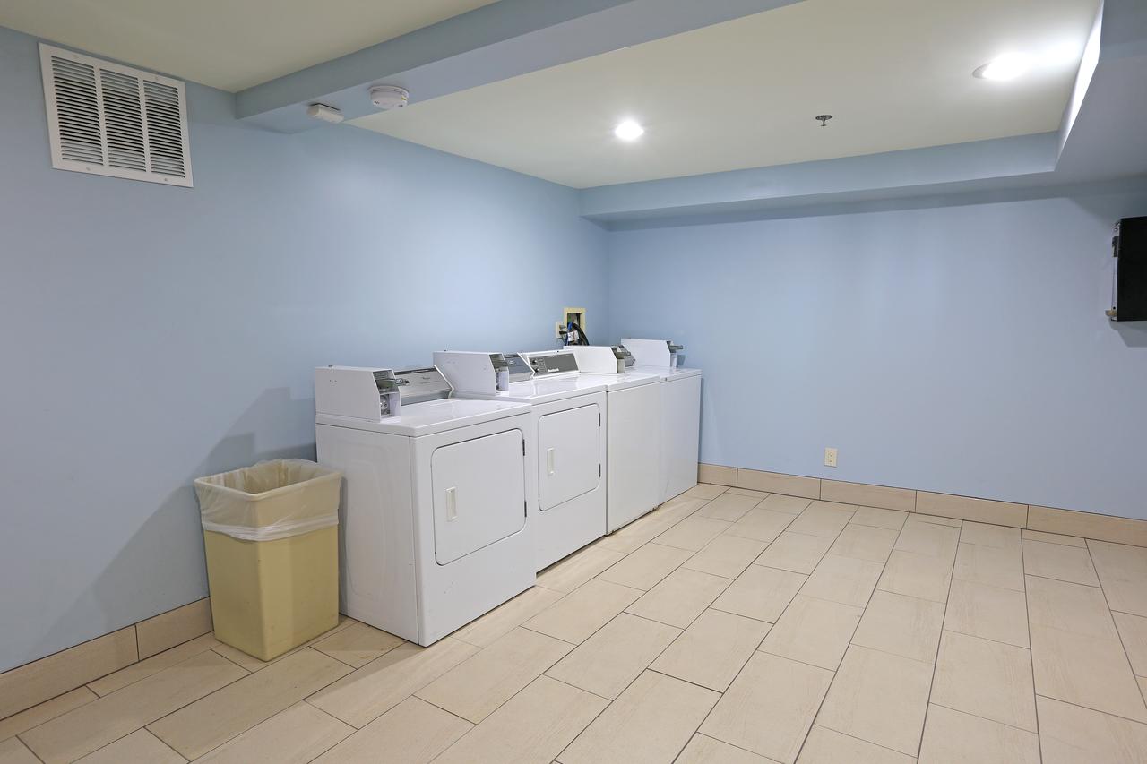 Wyndham Garden Kenosha - thumb 35