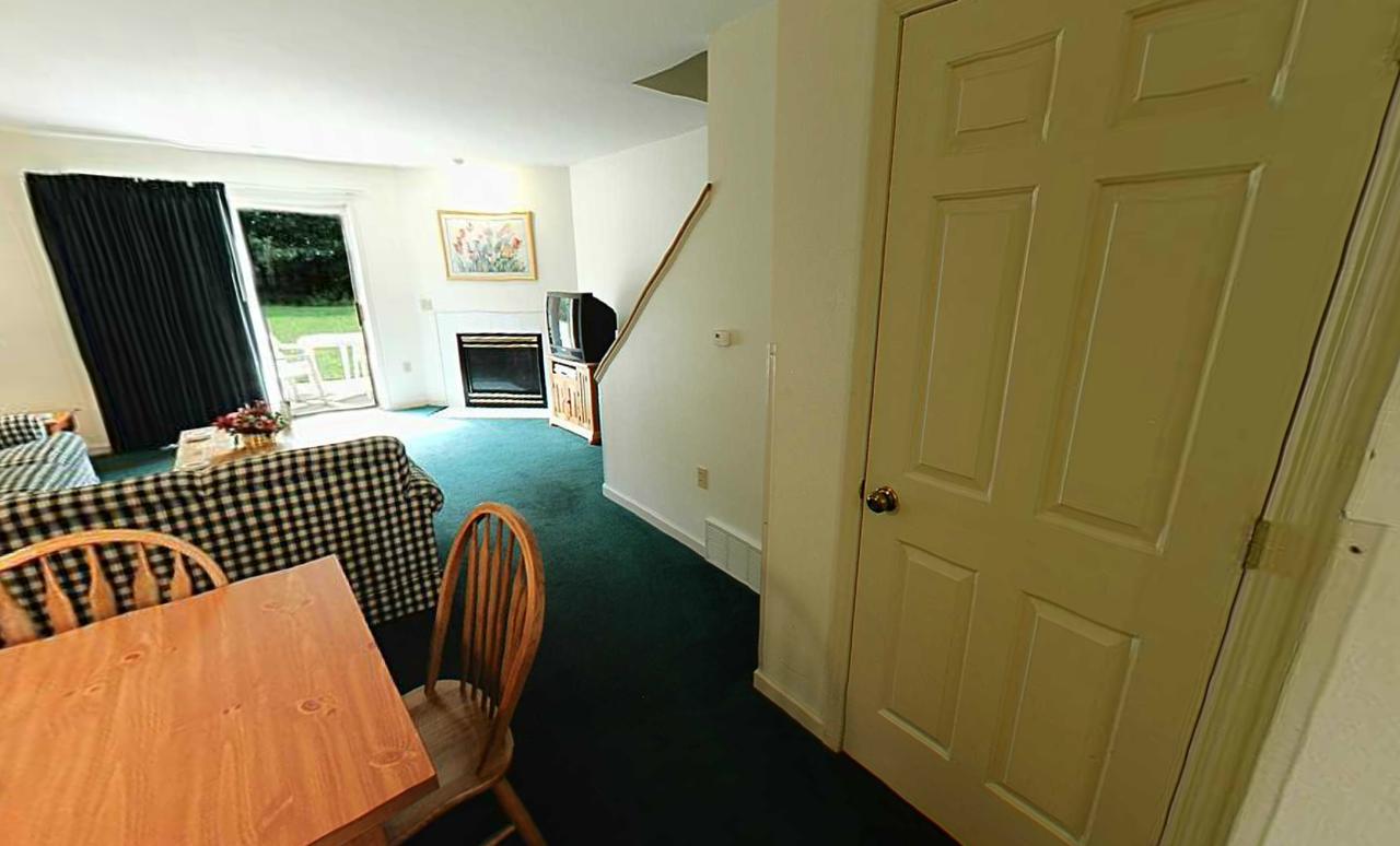 Mirror Lake And Tamarack - thumb 18