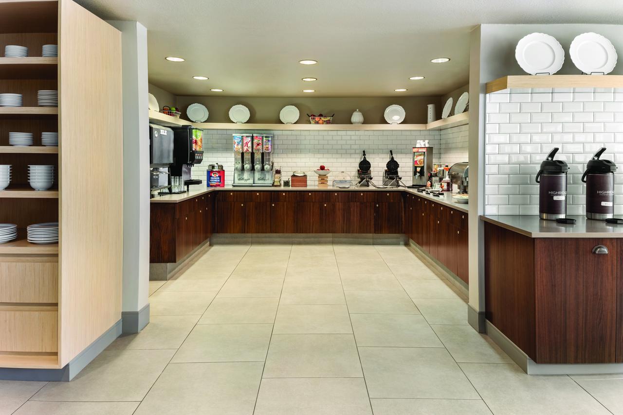 Country Inn & Suites By Radisson, Green Bay East, WI - thumb 5