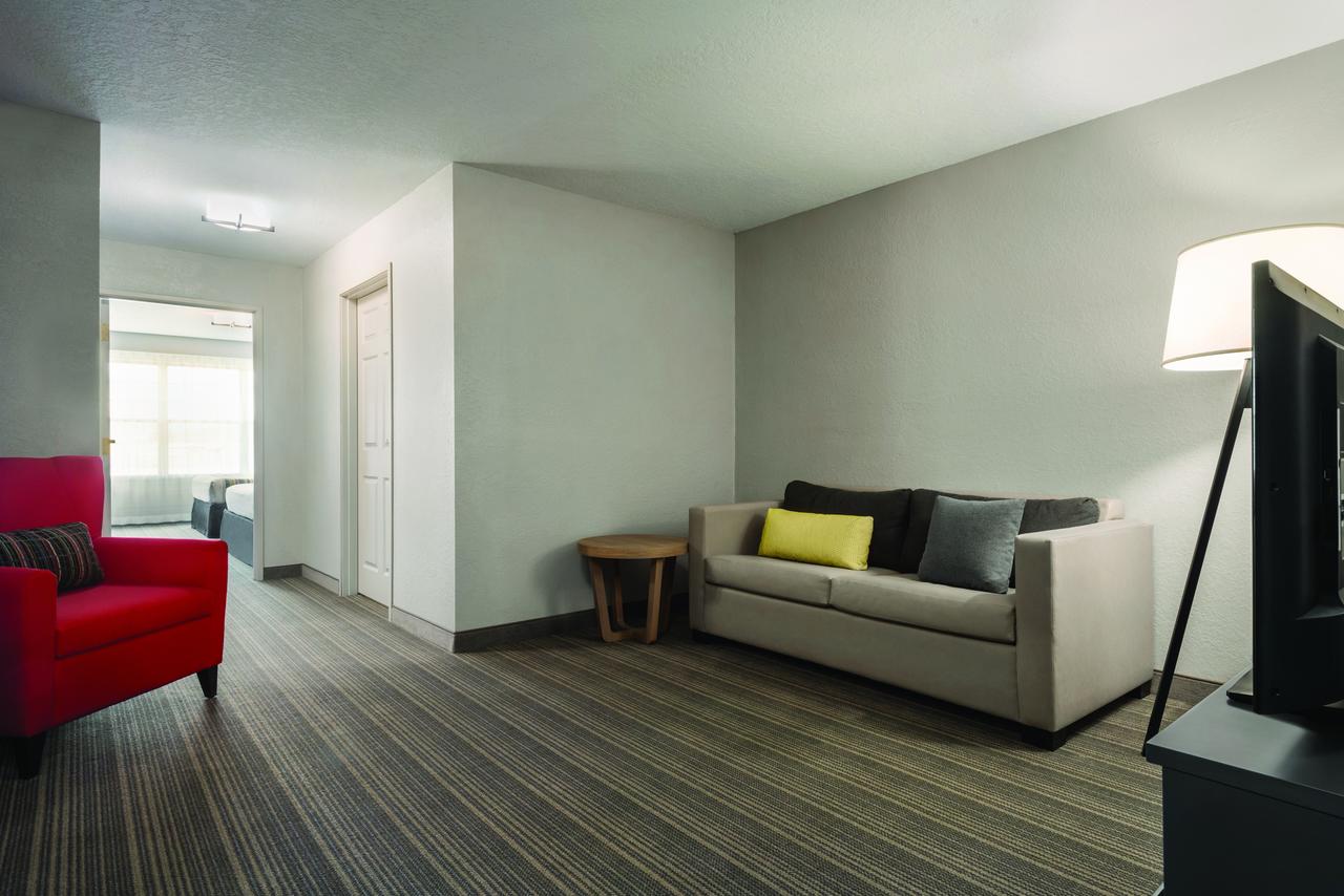 Country Inn & Suites By Radisson, Green Bay East, WI - thumb 2