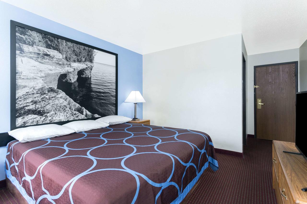 Super 8 By Wyndham Wisconsin Dells - thumb 21