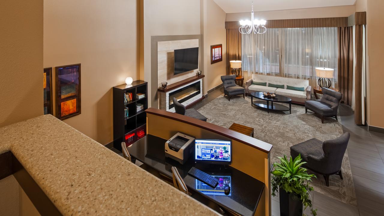 Best Western West Towne Suites - thumb 7