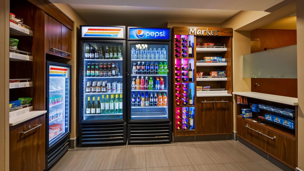 Best Western West Towne Suites - thumb 44