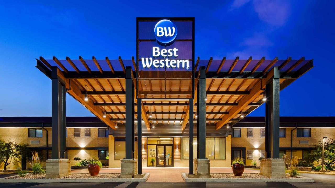 Best Western West Towne Suites - thumb 16