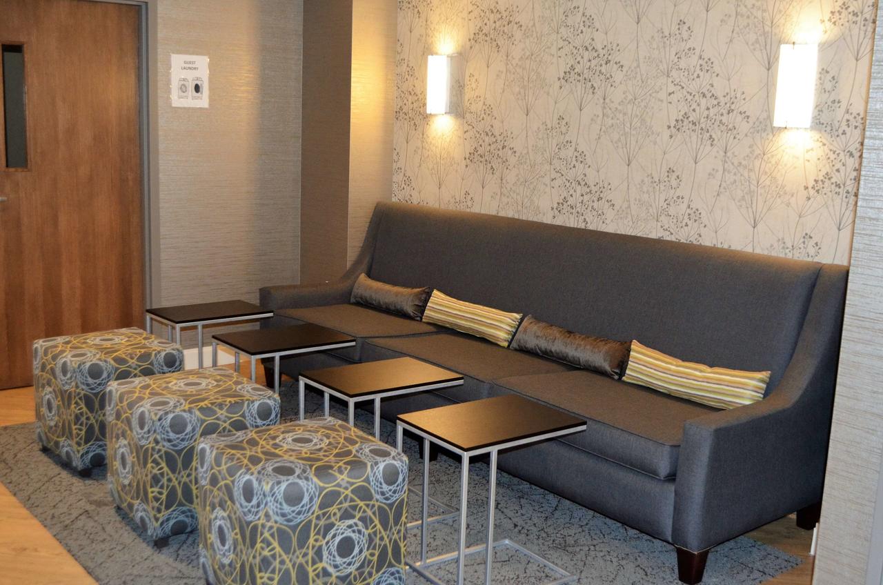 Best Western West Towne Suites - thumb 39