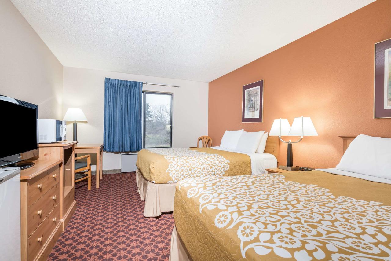Days Inn By Wyndham Black River Falls - thumb 9