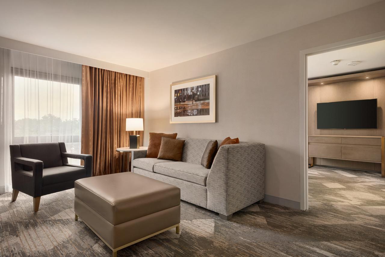 Sheraton Hotel Madison - thumb 33