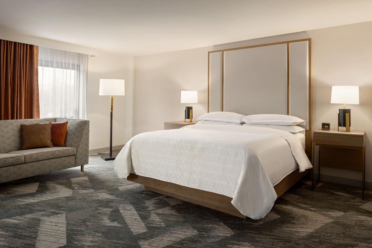 Sheraton Hotel Madison - thumb 12