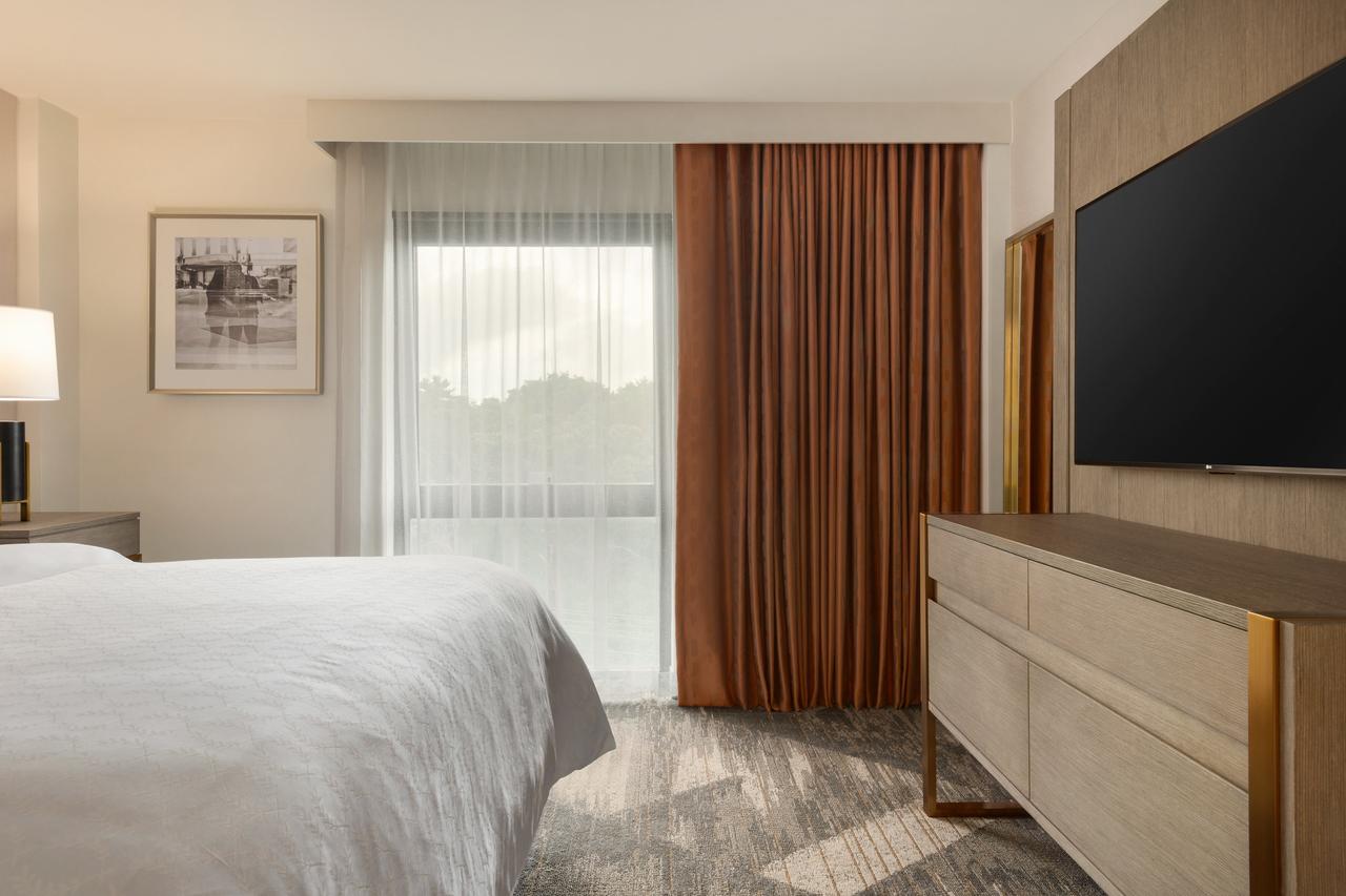 Sheraton Hotel Madison - thumb 30