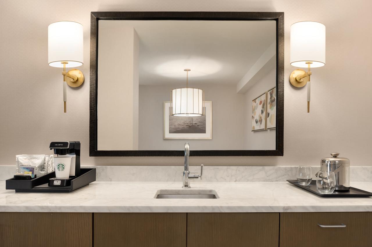 Sheraton Hotel Madison - thumb 38