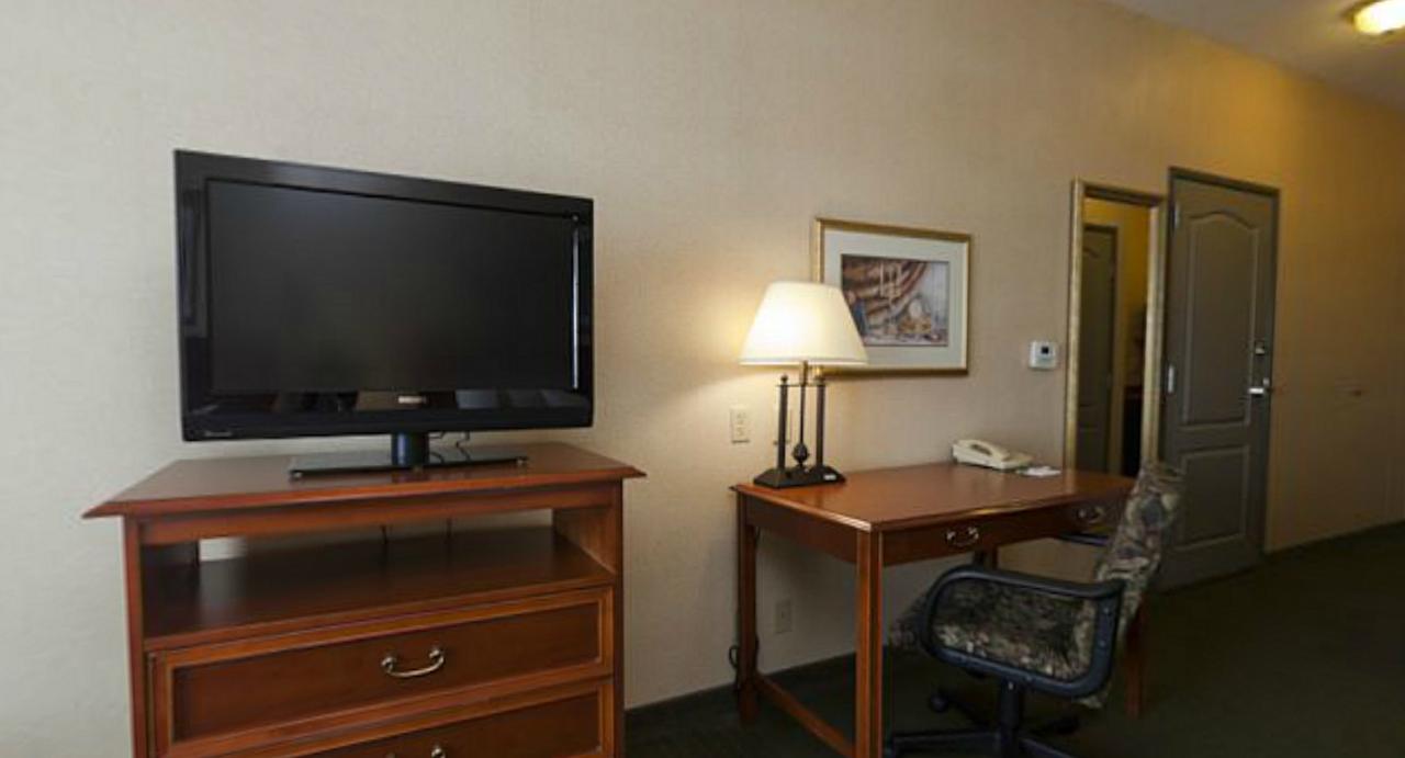 Holiday Inn Hotel & Suites Madison West - thumb 3