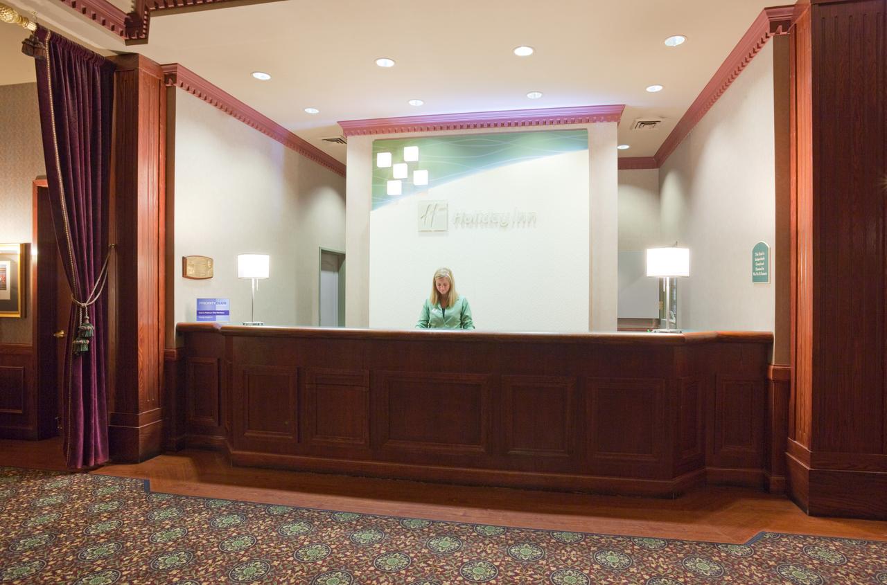 Holiday Inn Hotel & Suites Madison West - thumb 20