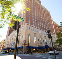 Hilton Milwaukee City Center - Tourism Bookings