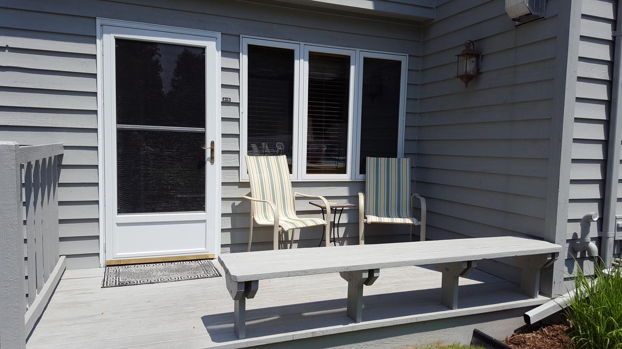 Evergreen Hill Condominiums - thumb 11