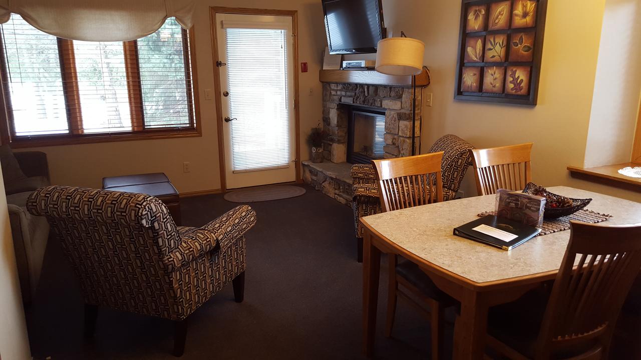 Evergreen Hill Condominiums - thumb 0