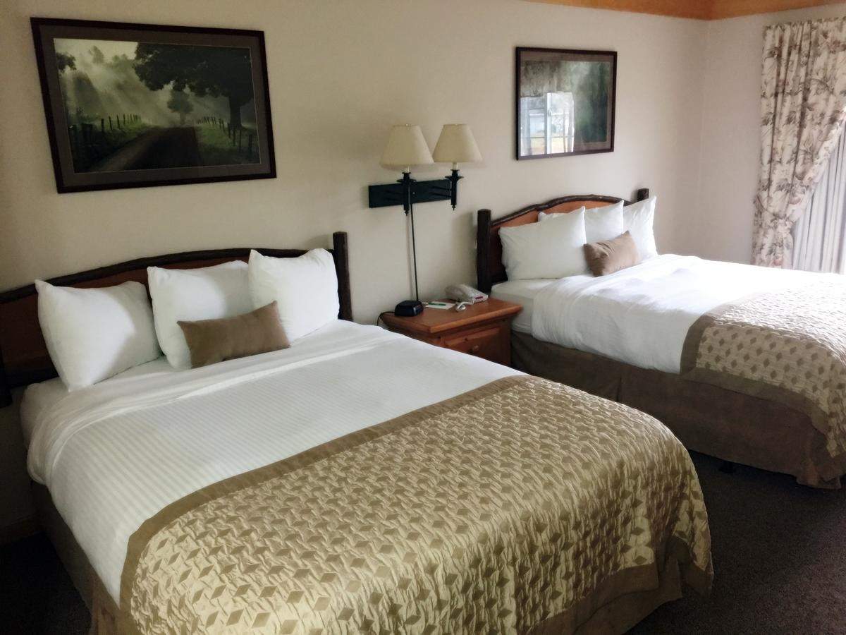 Flat Creek Lodge - thumb 9