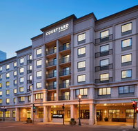 Courtyard Milwaukee Downtown - Tourism Bookings