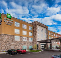 Holiday Inn Express  Suites - Rice Lake - Tourism Bookings