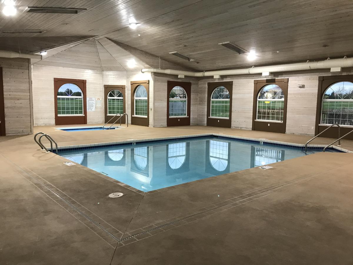 AmericInn By Wyndham Jefferson - thumb 1