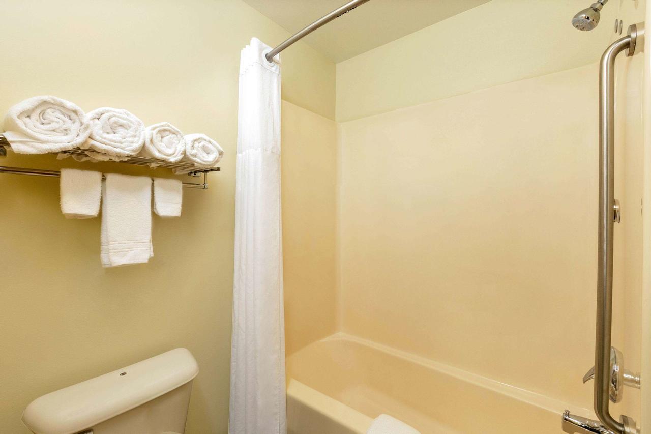 AmericInn By Wyndham Jefferson - thumb 27