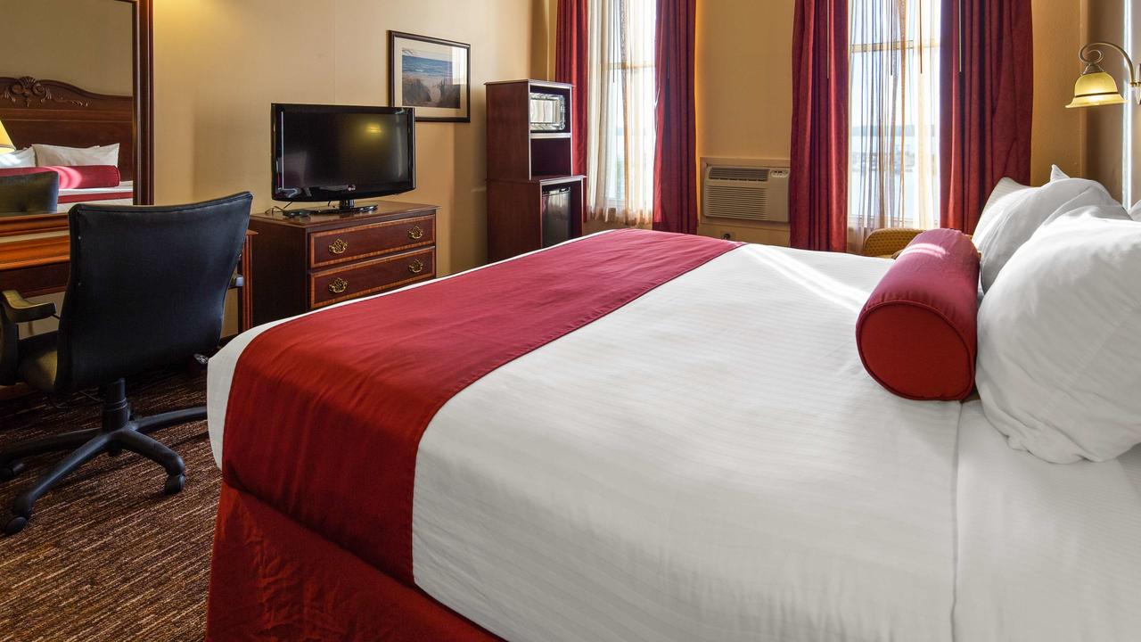 BEST WESTERN The Hotel Chequamegon - thumb 11