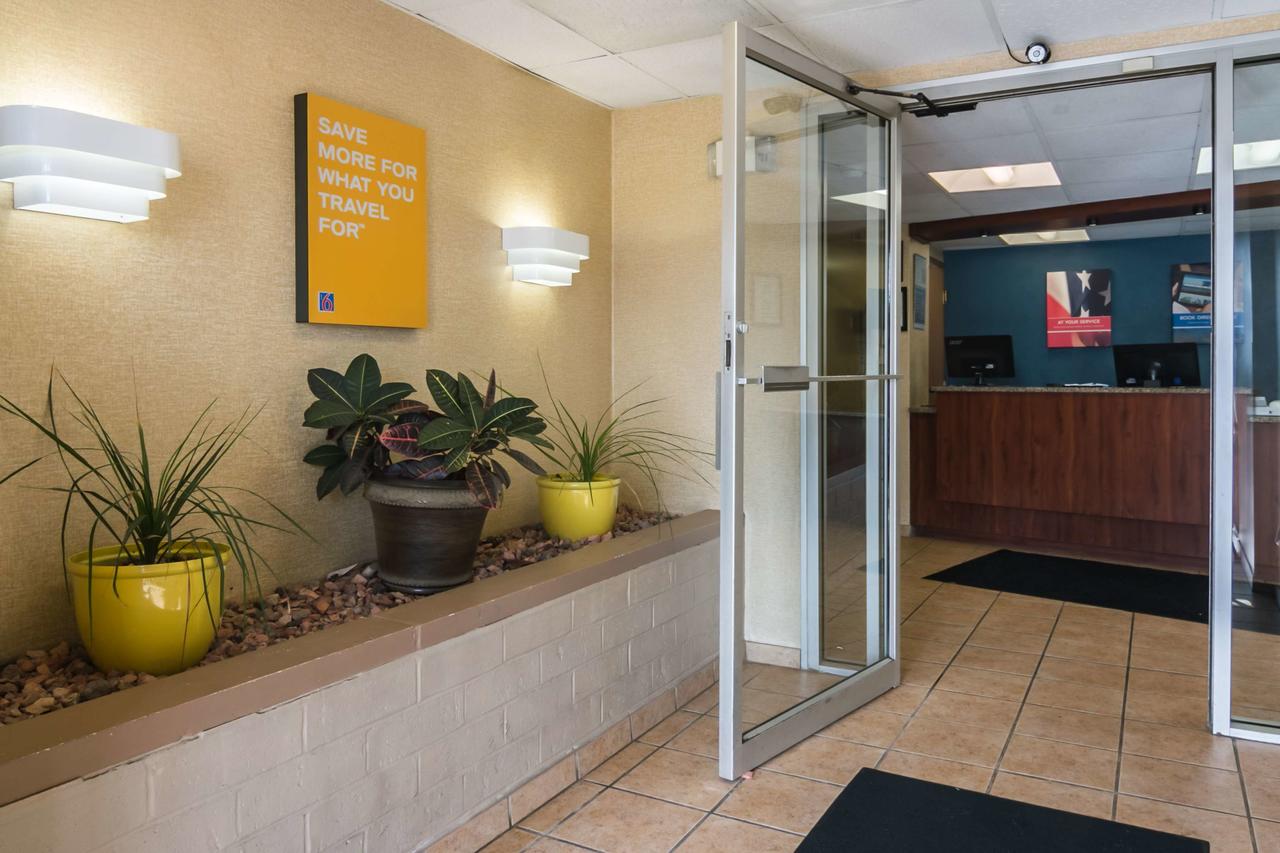 Motel 6 Madison East - thumb 24