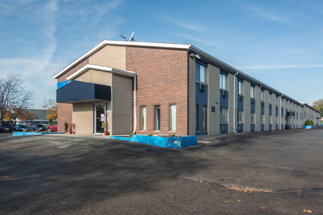 Motel 6 Madison East - thumb 0