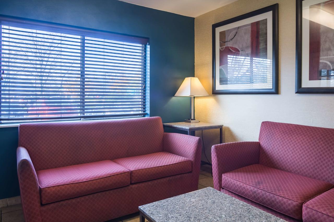 Motel 6 Madison East - thumb 19