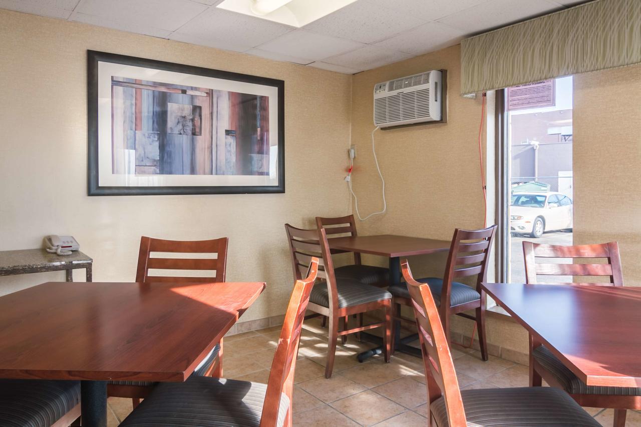 Motel 6 Madison East - thumb 30