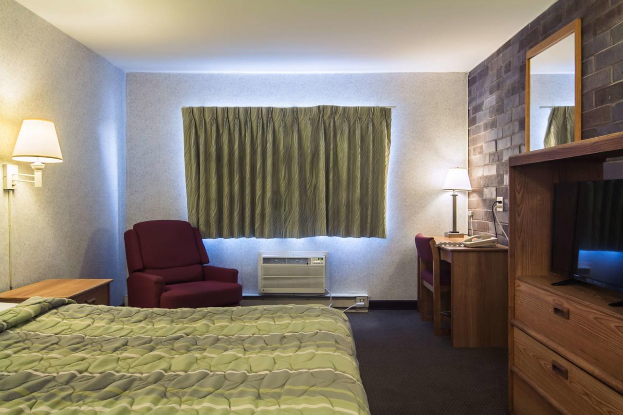 Motel 6 Madison East - thumb 15