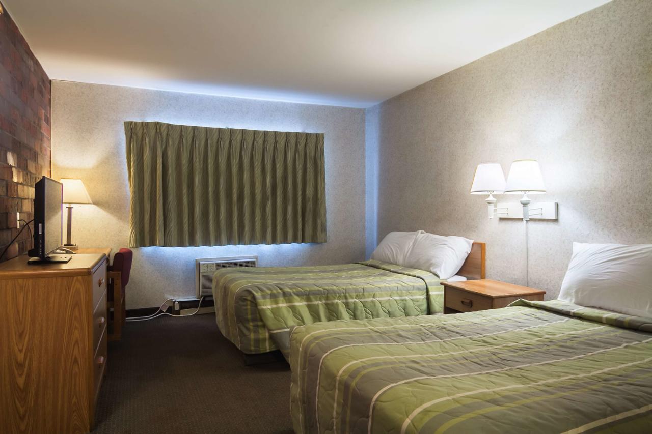 Motel 6 Madison East - thumb 21