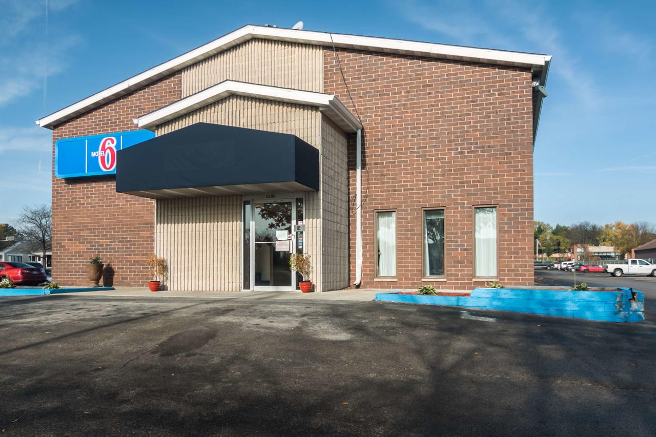 Motel 6 Madison East - thumb 17