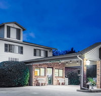 Super 8 by Wyndham Monroe WI - USA Accommodation