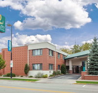 Quality Inn  Suites Green Bay - Tourism Bookings