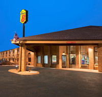 Super 8 by Wyndham Green Bay I-43 Bus. Park - Tourism Bookings