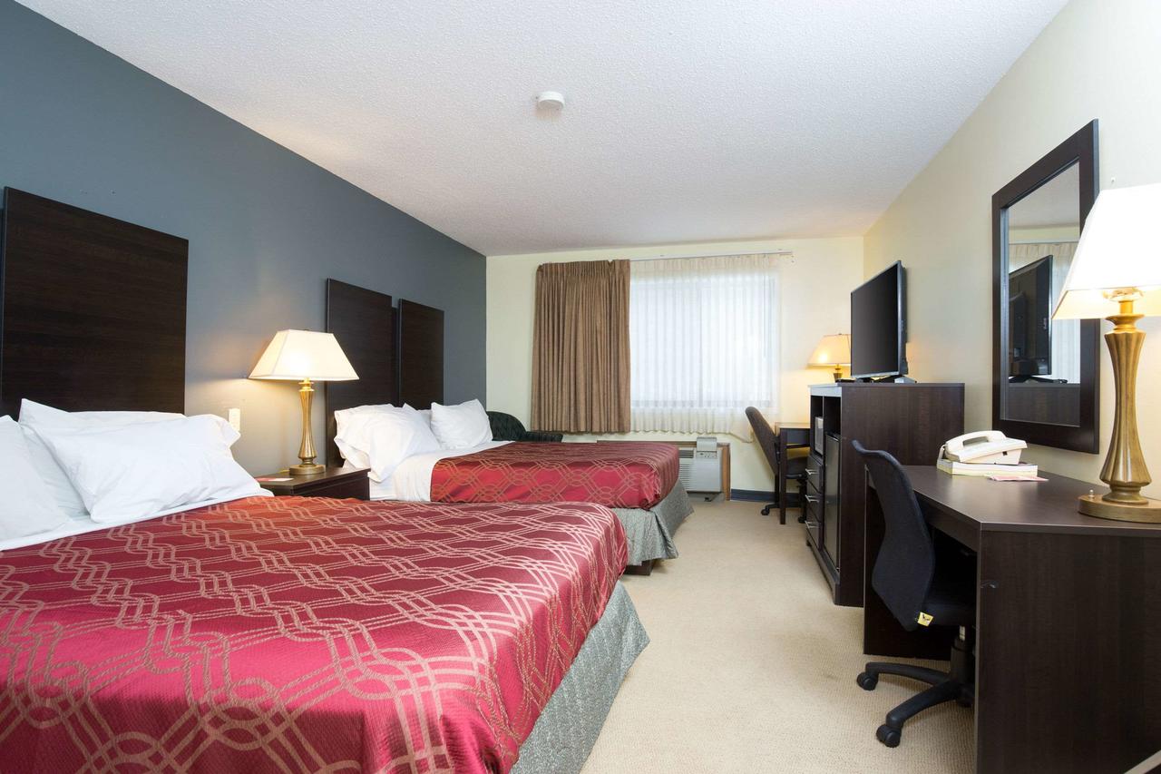 Econo Lodge Merrill - thumb 9