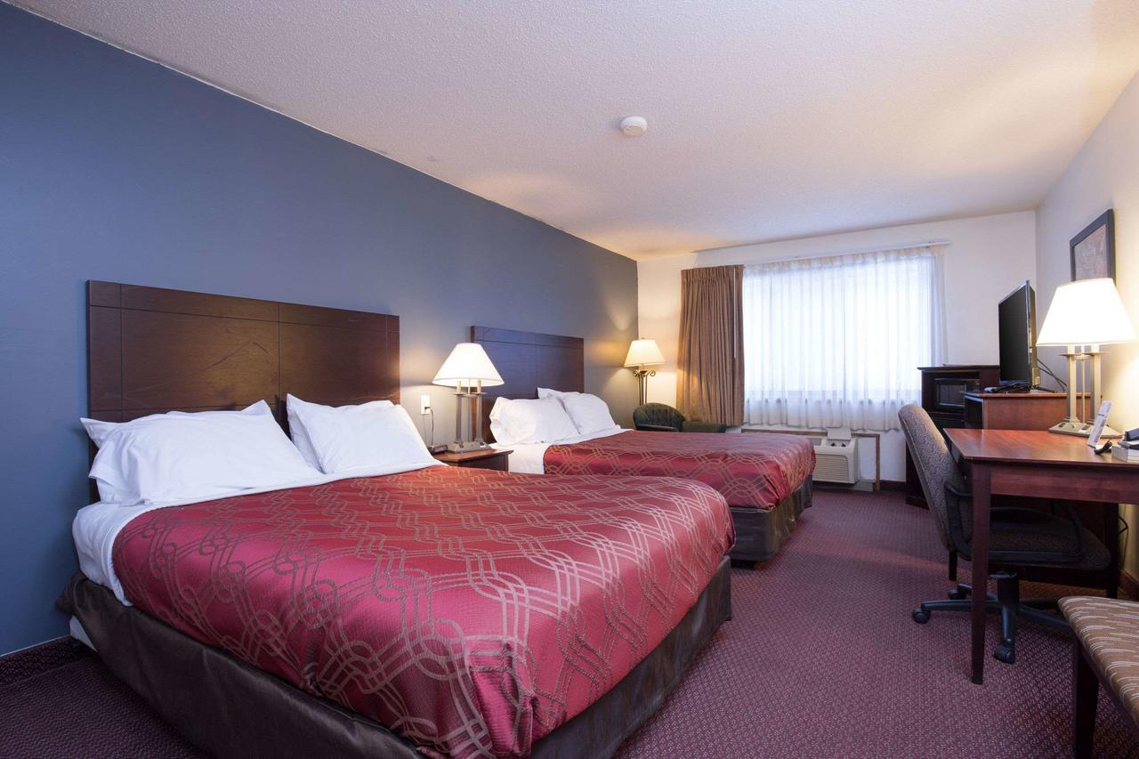 Econo Lodge Merrill - thumb 3