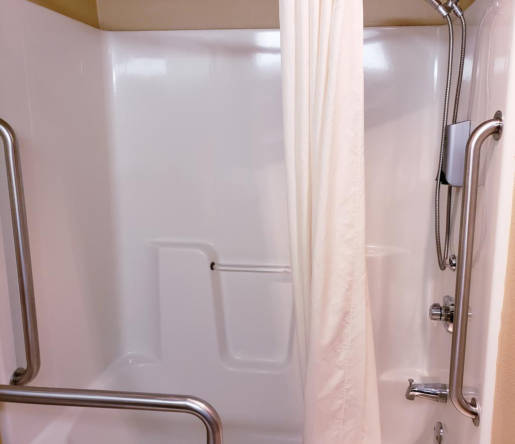 SureStay Plus Hotel By Best Western Black River Falls - thumb 32