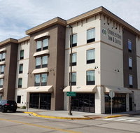 Cobblestone Inn and Suites - UW Stout Downtown Menomonie - Tourism Bookings