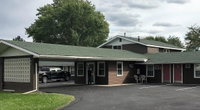 Booking Spring-green USA Accommodation