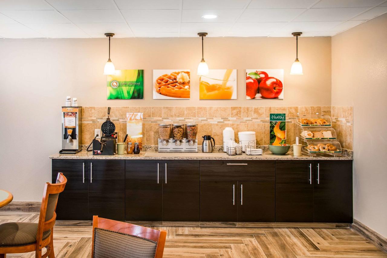 Quality Inn Hudson - thumb 12