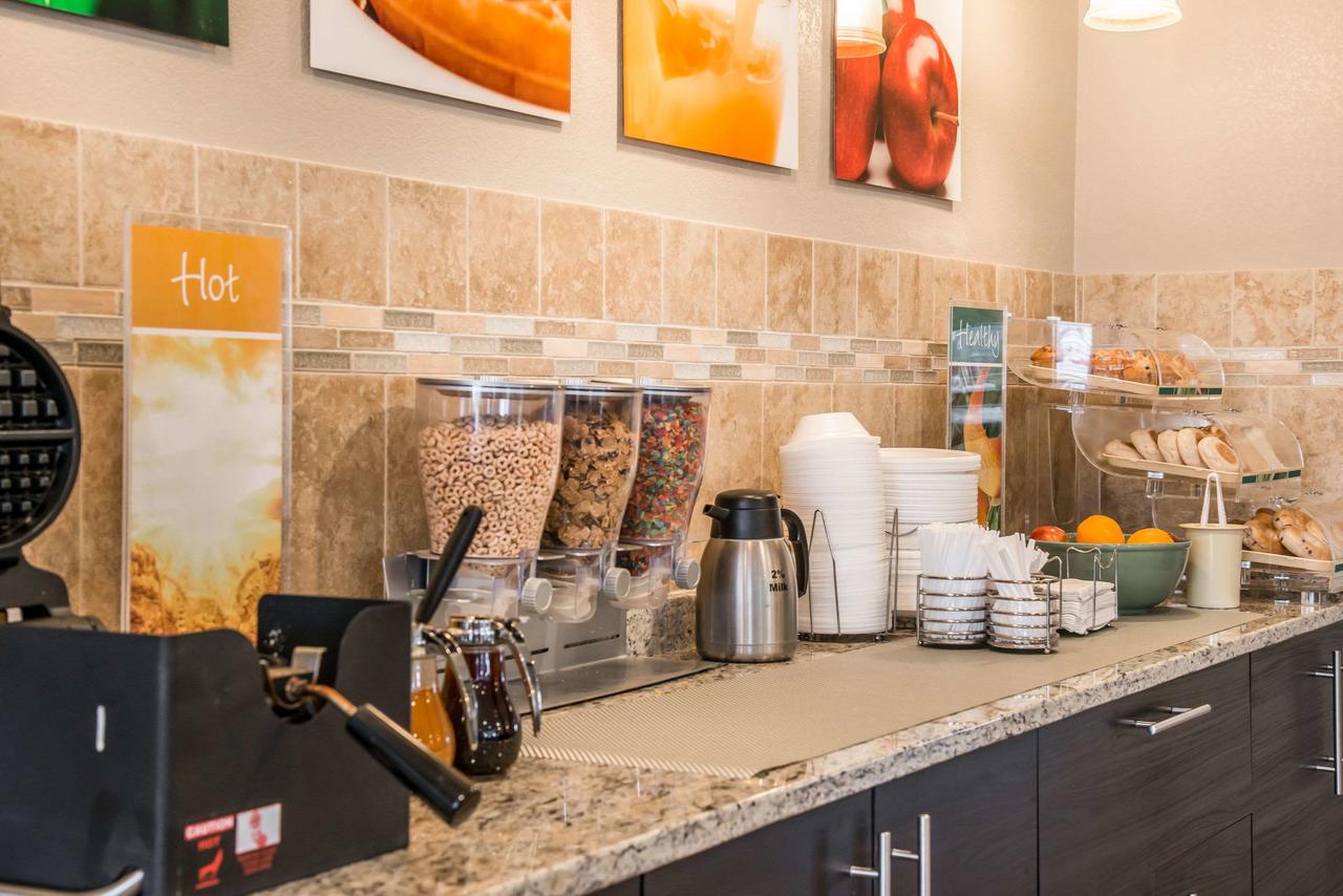 Quality Inn Hudson - thumb 3