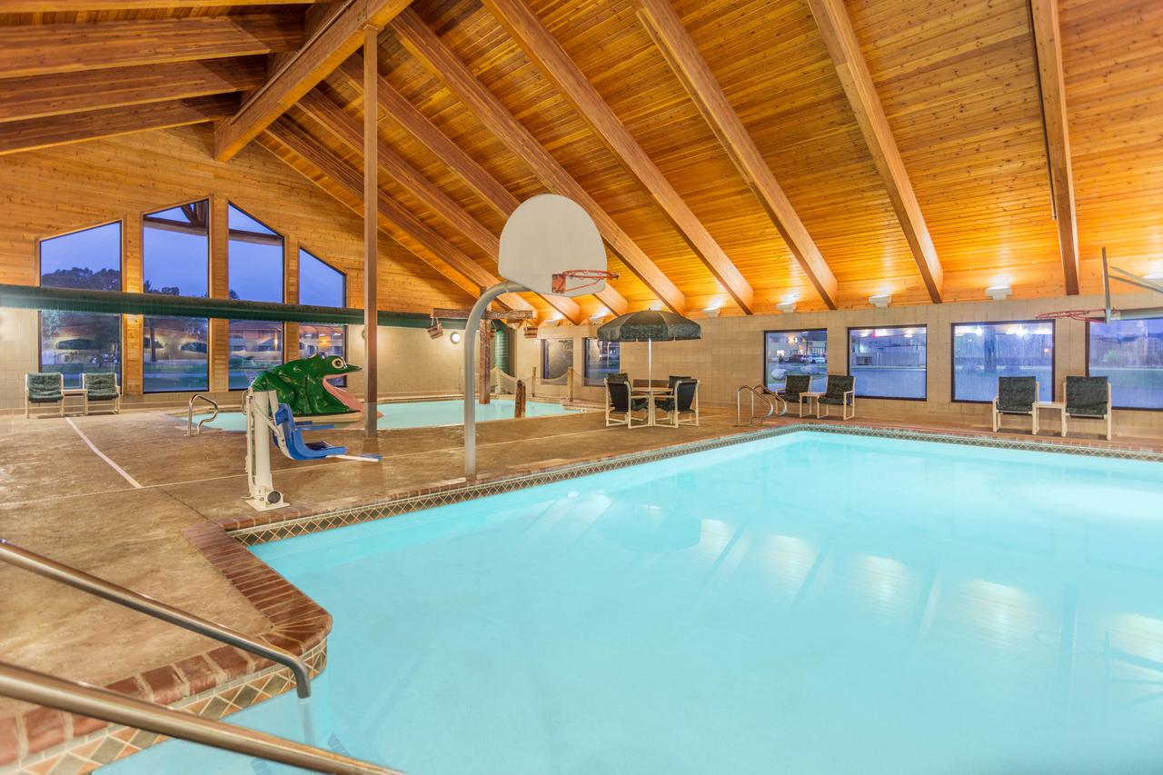 AmericInn By Wyndham Wisconsin Dells - thumb 9