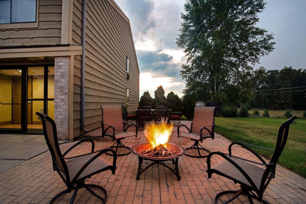 AmericInn By Wyndham Tomah - thumb 38