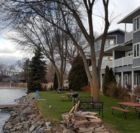 Snug Harbor Inn - Tourism Bookings