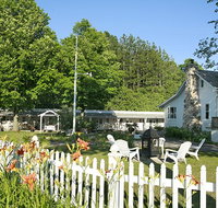 Peninsula Park-View Resort - Tourism Bookings